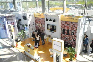 國(guó)家會(huì)議中心禮儀服務(wù) 專業(yè)規(guī)范與卓越體驗(yàn)